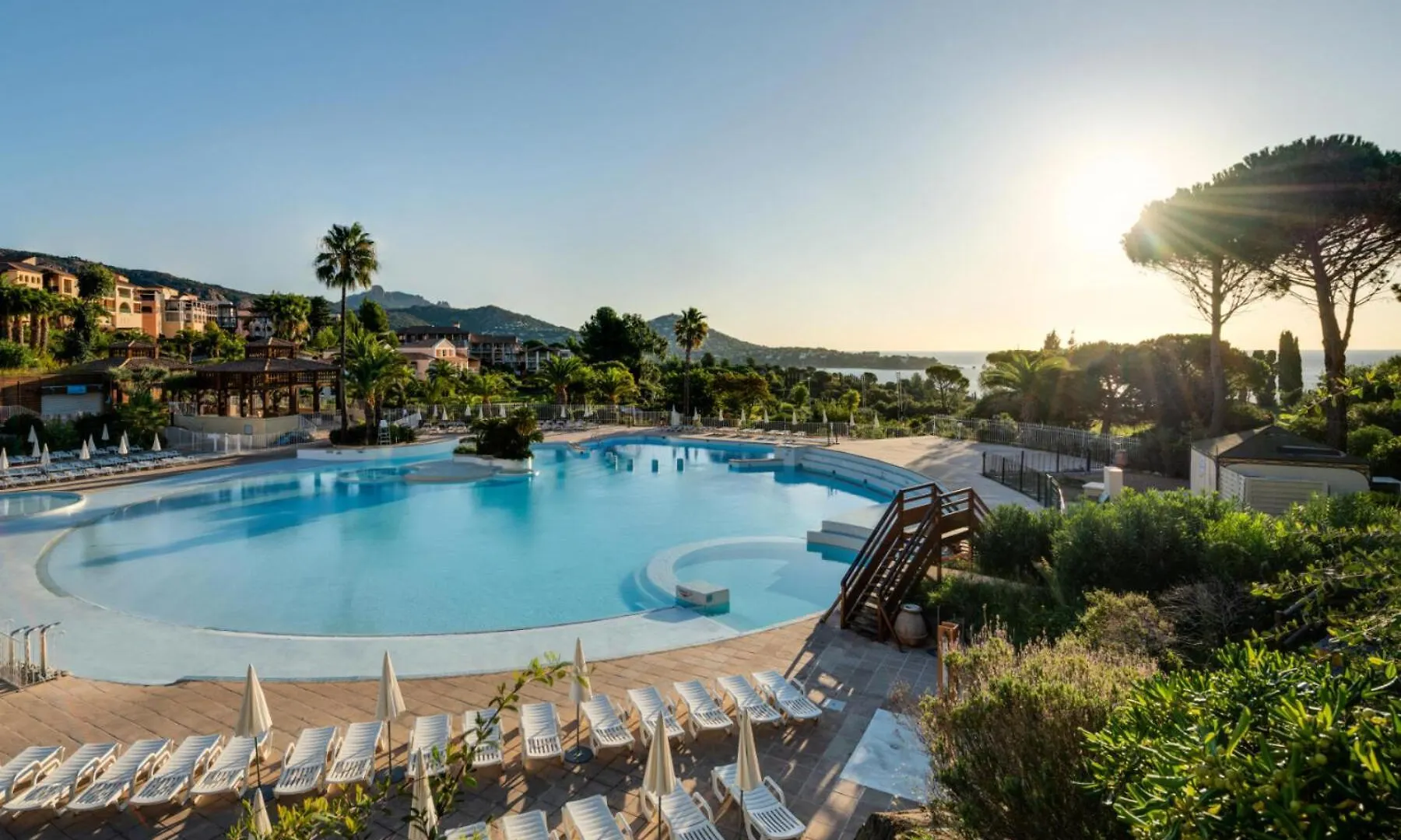 Residence Le Hameau De Cap Esterel - Maeva Home - Appartement 2 Pieces 5 Personnes - Confort Mae-9884 Saint-Raphael  France